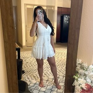 Hollister Embroidered Mini Dress Sz XS - White